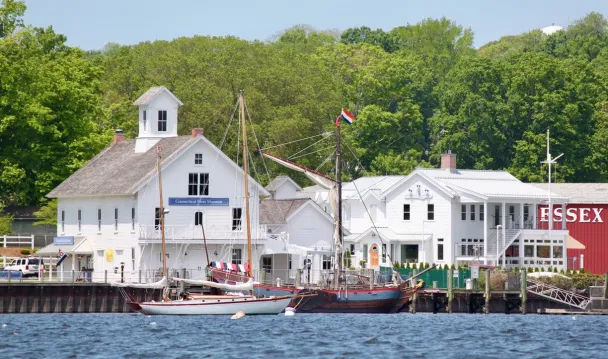 Connecticut River Museum