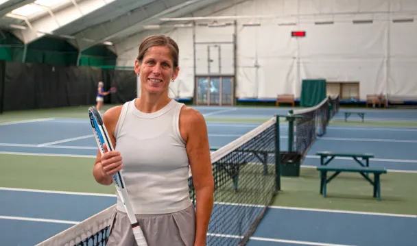Woman on the court at the Old Saybrook Racquet Club